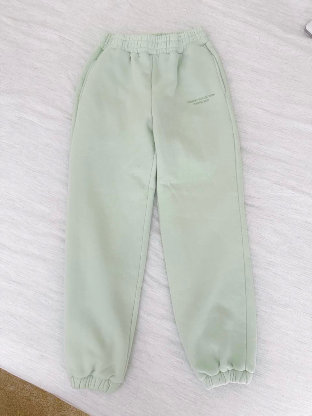 COMFRT Pull-On Jogger Sweatpants Medium